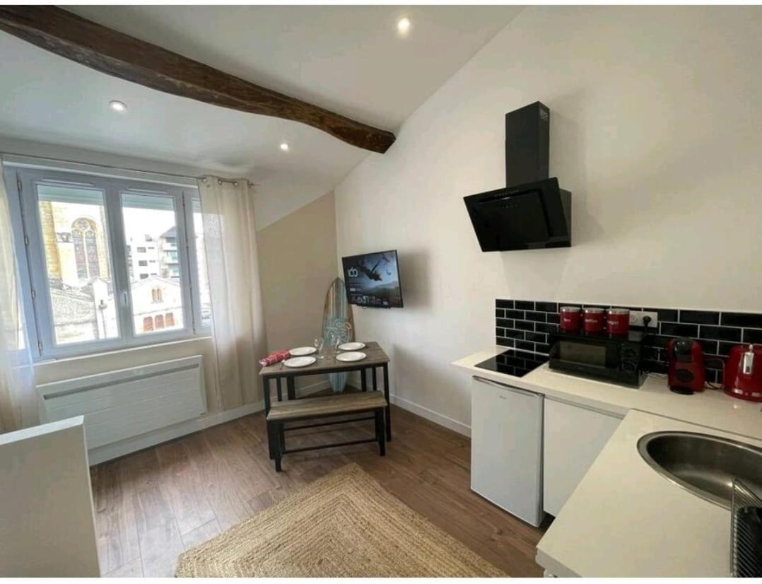 Appartement The California Dream - Hyper-Centre - 2Mn Gare Sncf - Wifi Netflix Gratuit à Niort Extérieur photo